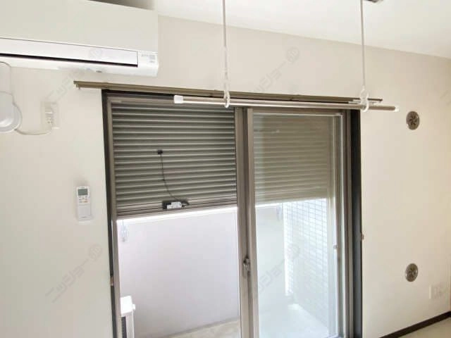 シャッター雨戸