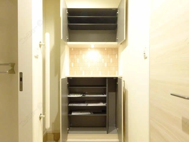 シューズボックス