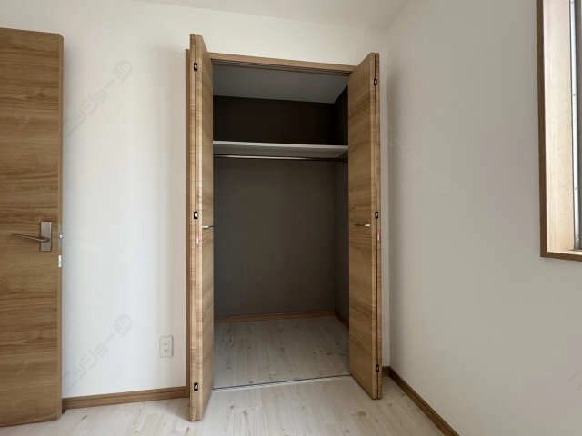 収納（北洋室）