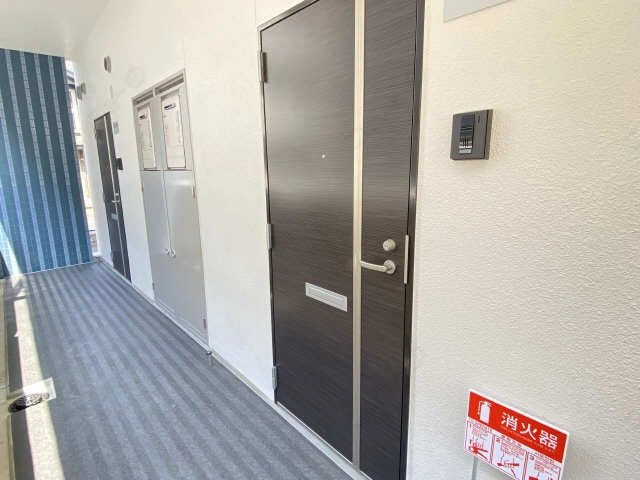 玄関ドア