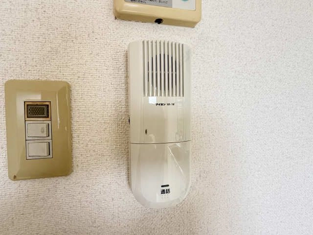 インターホン