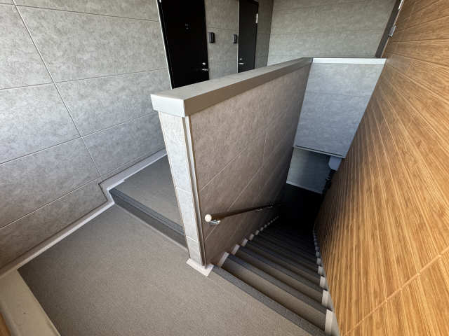 共用部分（２～３階）