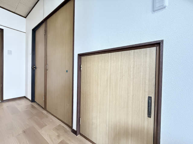 収納（廊下）