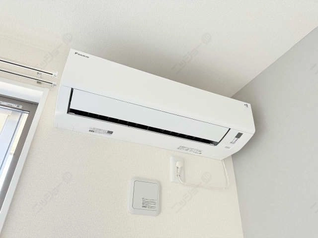 エアコン(2階南洋室)