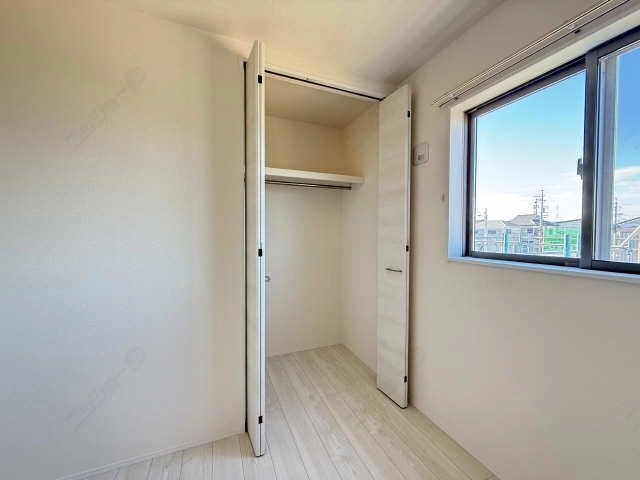 収納(2階北西洋室)