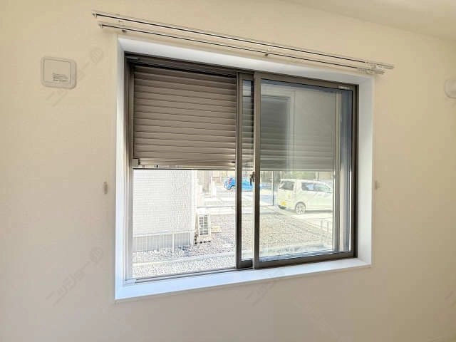 シャッター雨戸（1階）