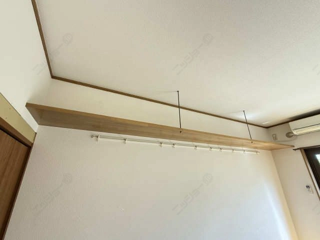 収納棚