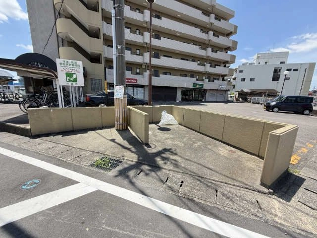 ゴミ集積所