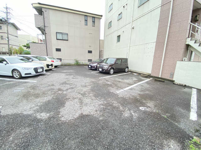 近隣駐車場