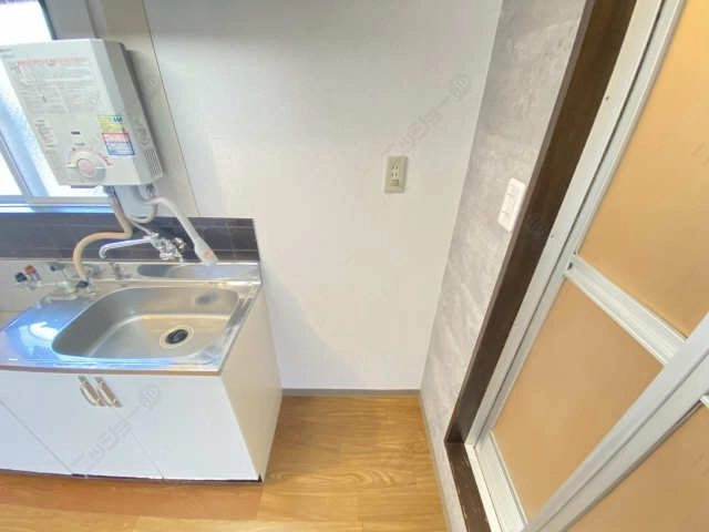 冷蔵庫置き場