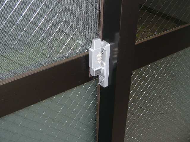 防犯クレセント