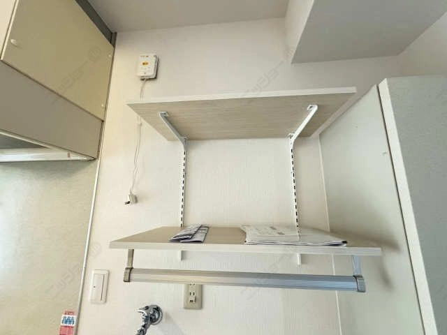 ランドリー可動棚