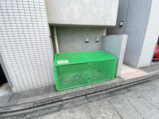 ゴミ置き場