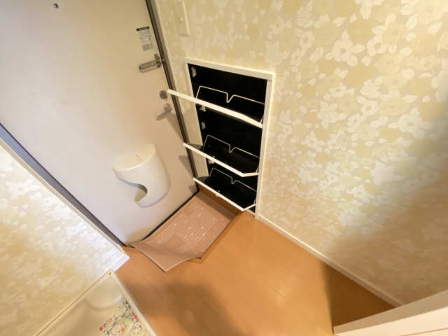 シューズボックス