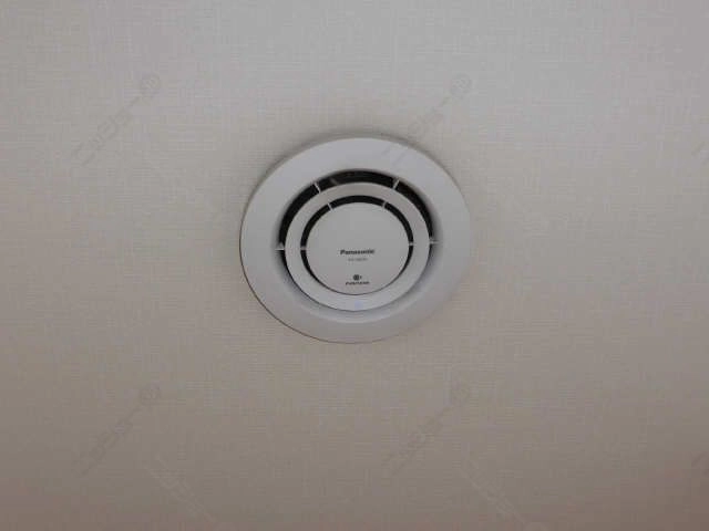 イオン発生機
