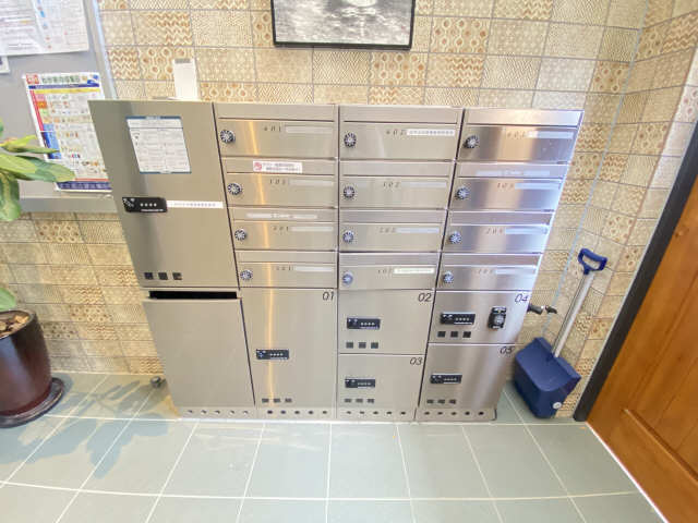 ダイアル式集合ポスト・宅配BOX