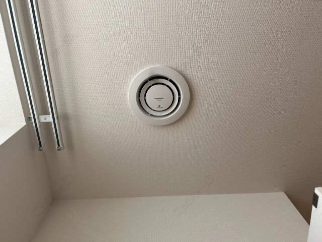 ナノイー発生器