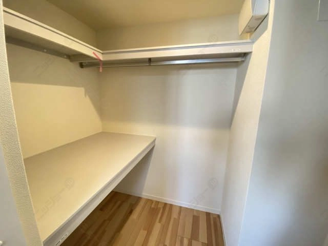 ウォークインクローゼット