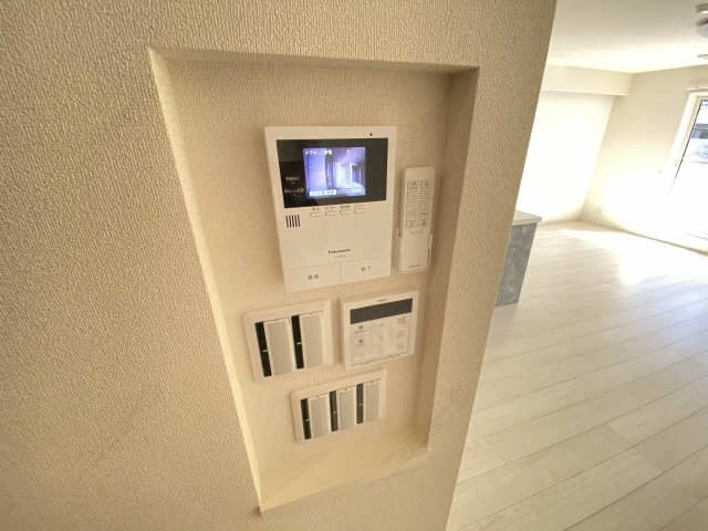 モニター付きインターホン