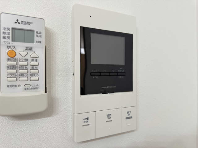 モニ�ター付きインターホン