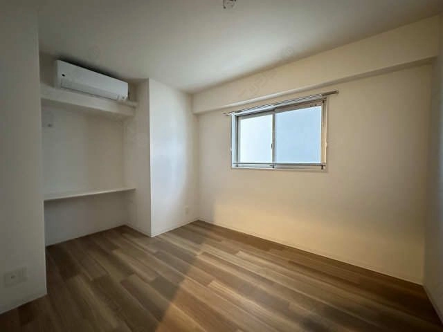 サービスルーム