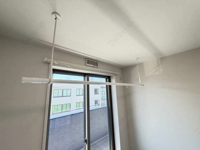 室内洗濯物干し竿