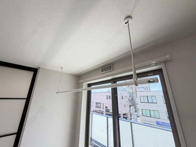 室内洗濯物干し竿