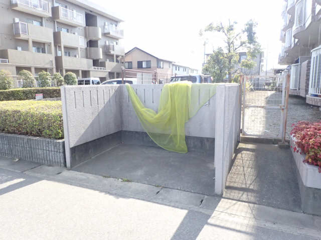 ゴミステーション