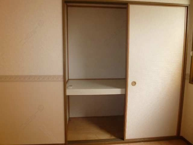 収納（北洋間）