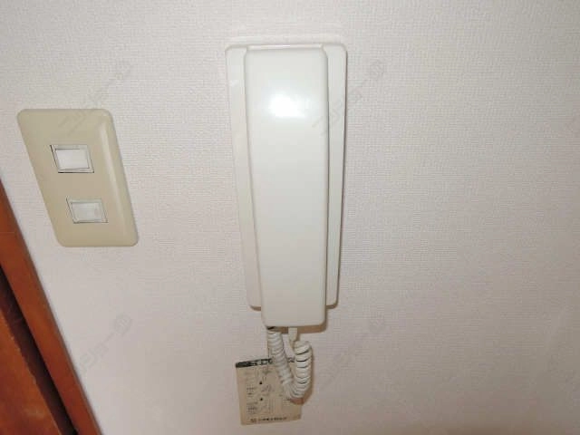 インターホン