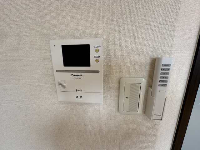 モニター付きインターホン