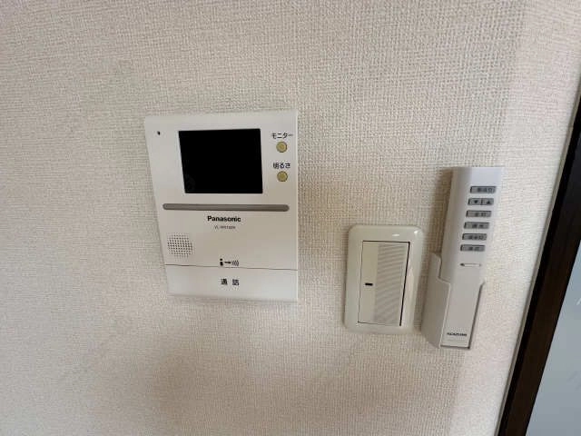 モニター付きインターホン