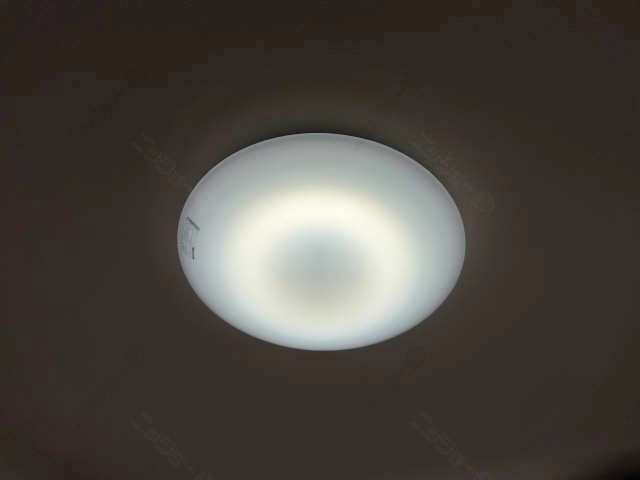 照明