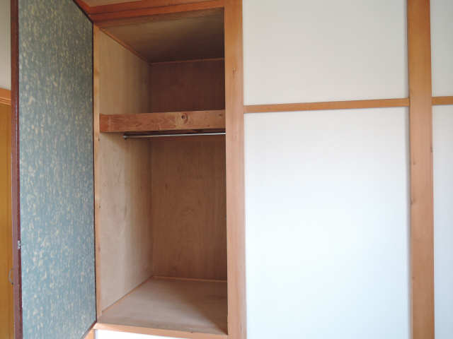 北和室（２階）収納