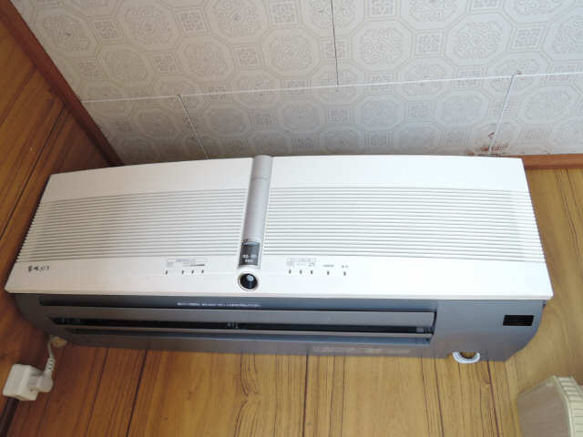 南洋間（２階）エアコン