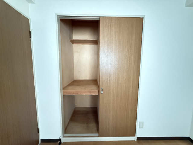 収納（北洋間）