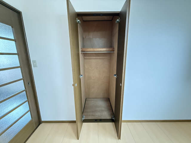 収納（北洋間）