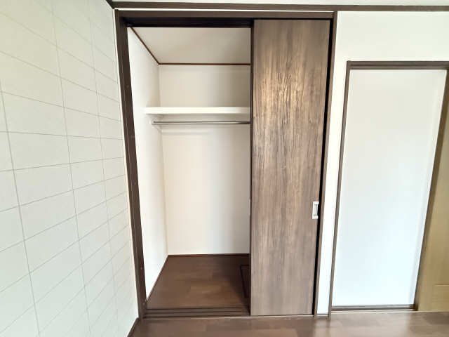 収納（南洋間）