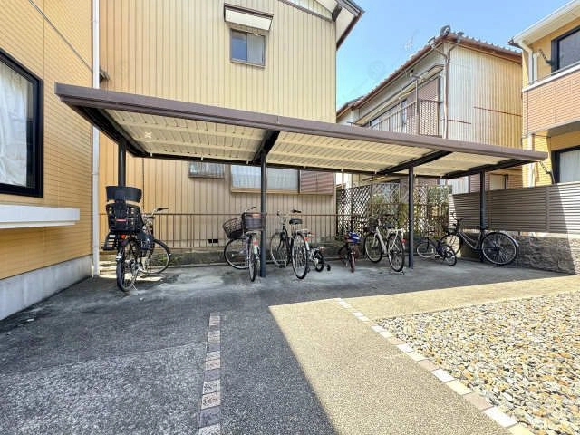 駐輪場（Ｂ棟）