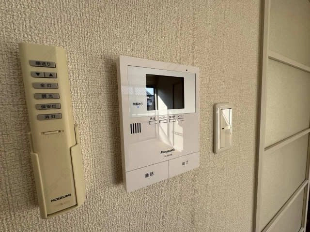モニター付きインターホン