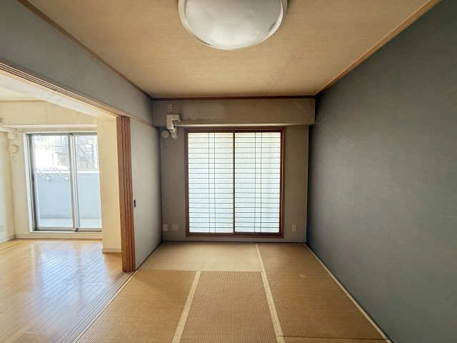 和室（南）