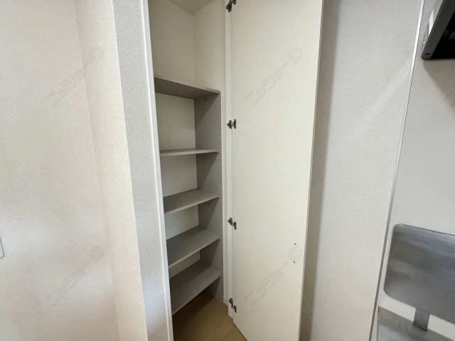 パントリー収納