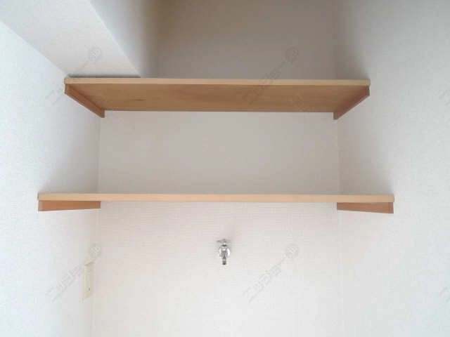 洗濯機置場上棚