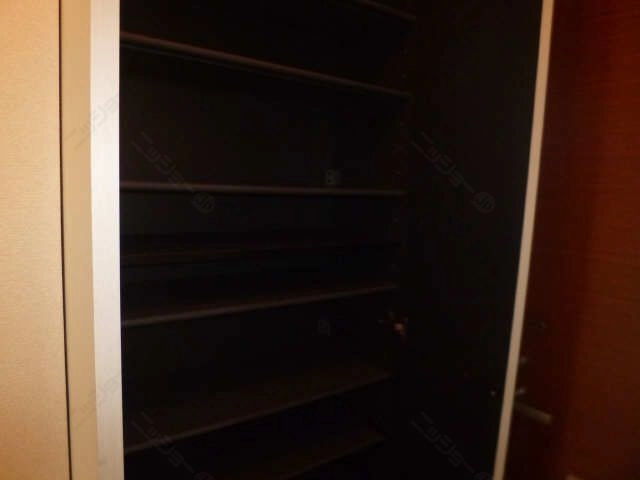 シューズボックス