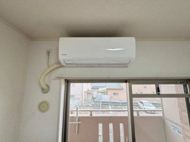 洋室エアコン