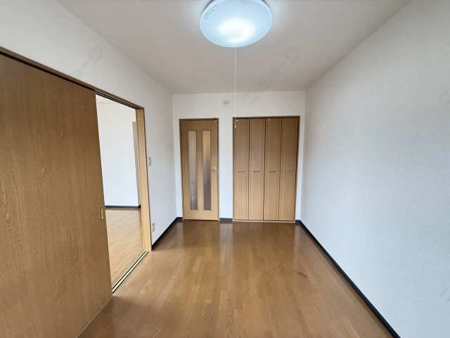 洋室（南洋間）