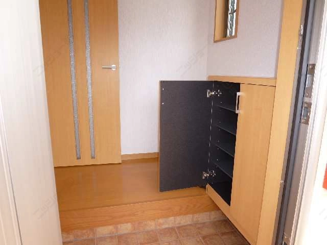 玄関口＆下駄箱