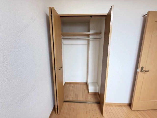 収納（北東洋間）