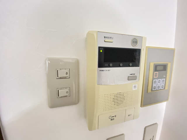 モニター付きインターホン