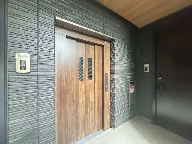 エレベータ